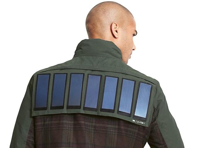 外套带上太阳能电池板 让智能手机随时充足电