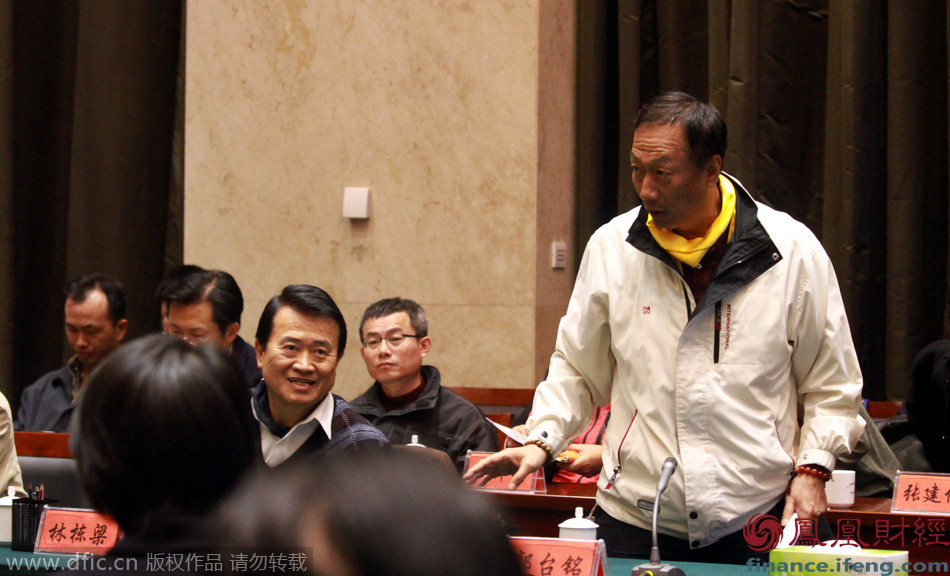 富士康郭台铭考察河南速达 双方或合作造电动汽车