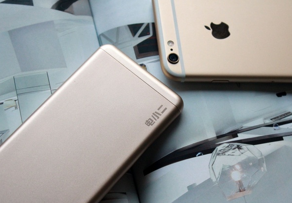 苹果iPhone6  电小二移动电源