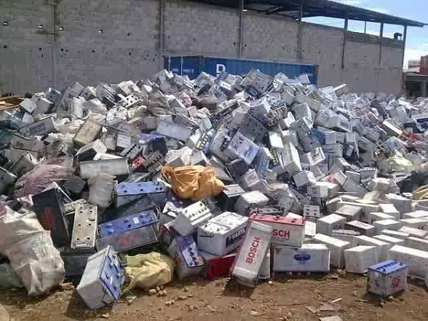 2015年动力电池累计报废量约2-4万吨 回收市场待形成