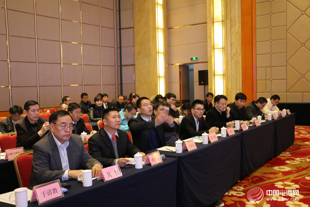 动力电池好产品紧俏  行业巨头订单紧张酝酿涨价