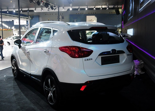 江淮汽车去年轿车销量降57% 被奖励1亿元