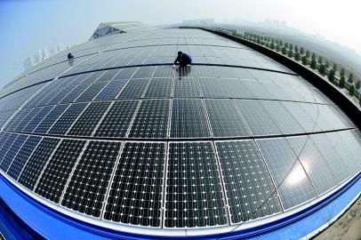 光伏行业仍领跑新能源工业 产业兼并重组加剧