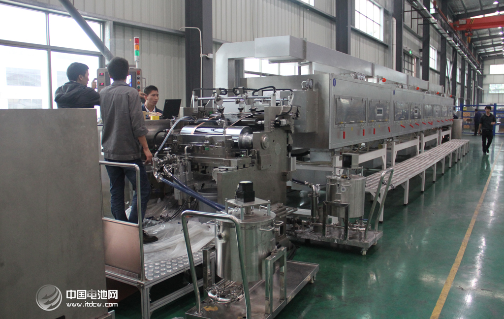 新嘉拓攻克双面挤压涂布难题 小批量试产实验获认可