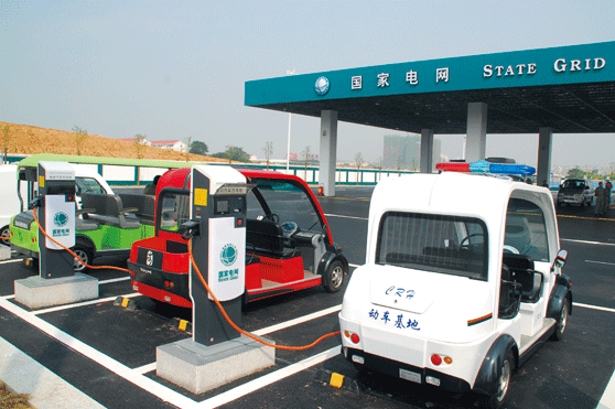 武汉电动汽车普及遭遇充电难 自建需停车位