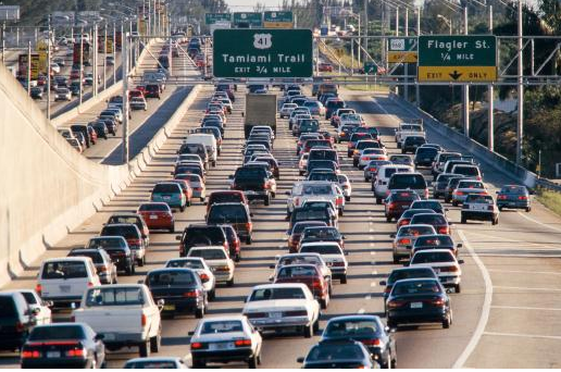 海外调查发现车联网或将终结交通拥堵