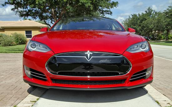 你来我往 苹果开出高薪引诱特斯拉工程师加盟