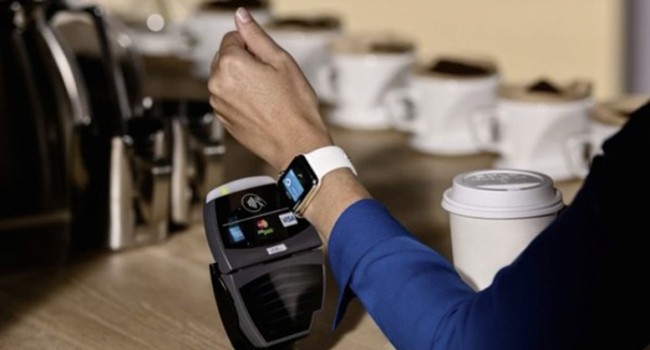 苹果Apple Watch惹的祸  多所大学禁止佩戴手表考试