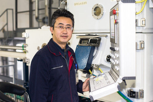 中航工业航材院石墨烯及应用研究中心何利民博士