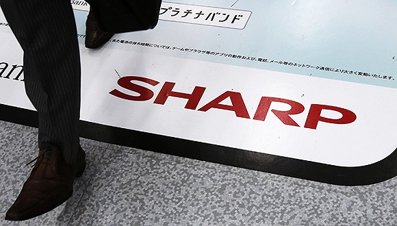 夏普欠下84亿美元  关工厂、卖股权、缩减业务？