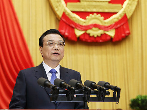 2015两会落幕 深度解析新能源汽车发展问题