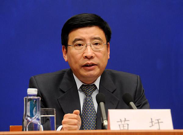 苗圩博鳌谈无人驾驶：促进生产力解放