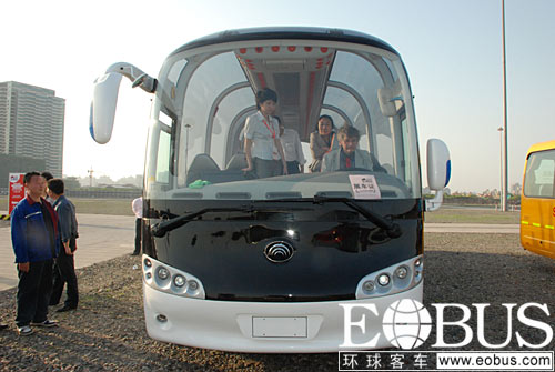 宇通客车受益新能源客车 去年净利26.13亿逆袭 宇通客车受益新能源客车 去年净利26.13亿逆袭