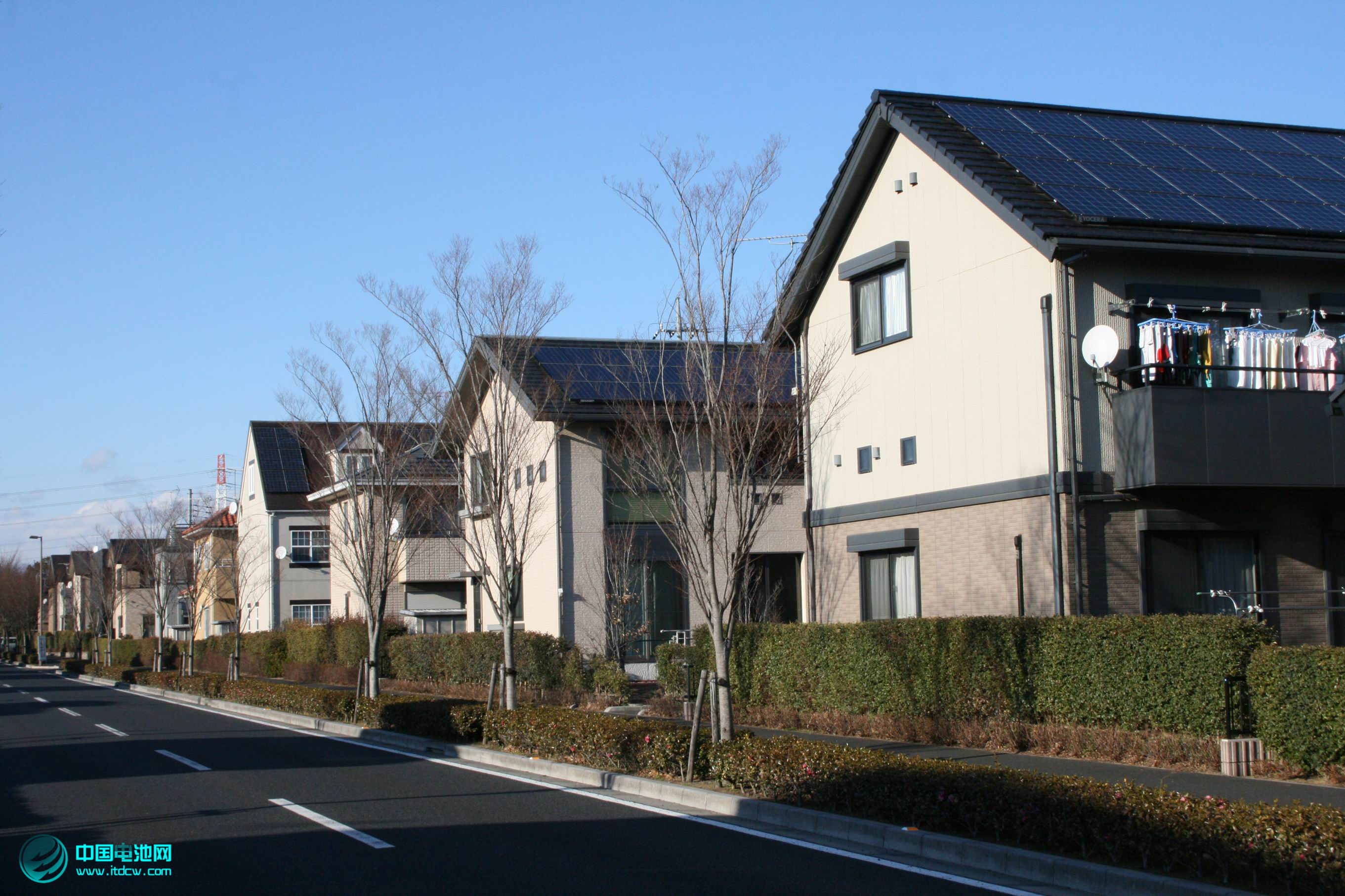 中国光伏行业调查报告：“屋顶发电”为何没有预想火