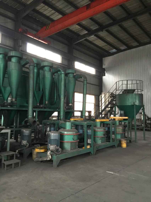 青海伟毅新型材料有限公司生产车间