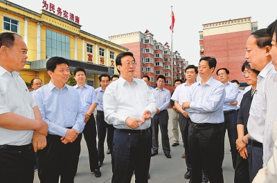 河南省委书记、省人大常委会主任郭庚茂