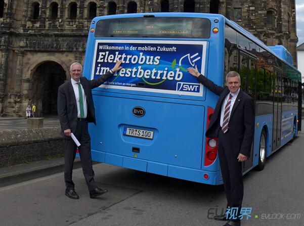 再传绿色梦想 比亚迪纯电动大巴驶入德国历史古城