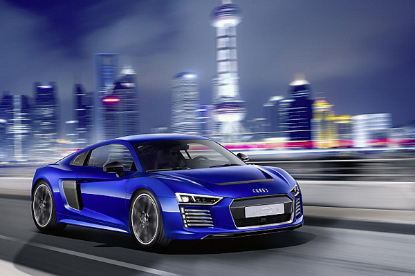 奥迪R8 e-tron piloteddriving