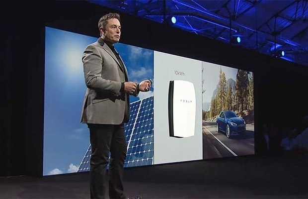 阮一峰：特斯拉能量墙的前景其实在于分布式发电