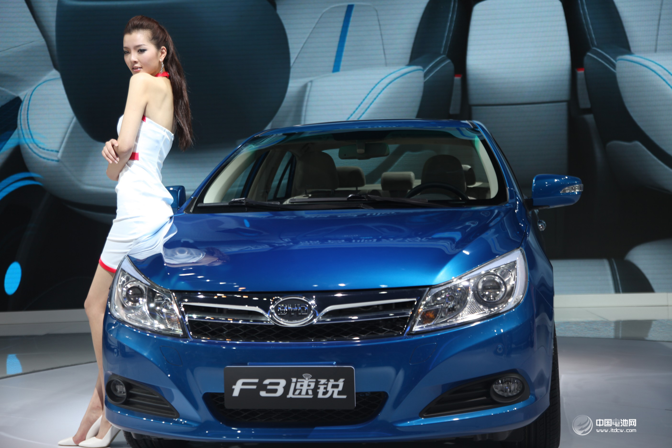 新能源车生产准入下月放开 多家新企业欲争抢市场