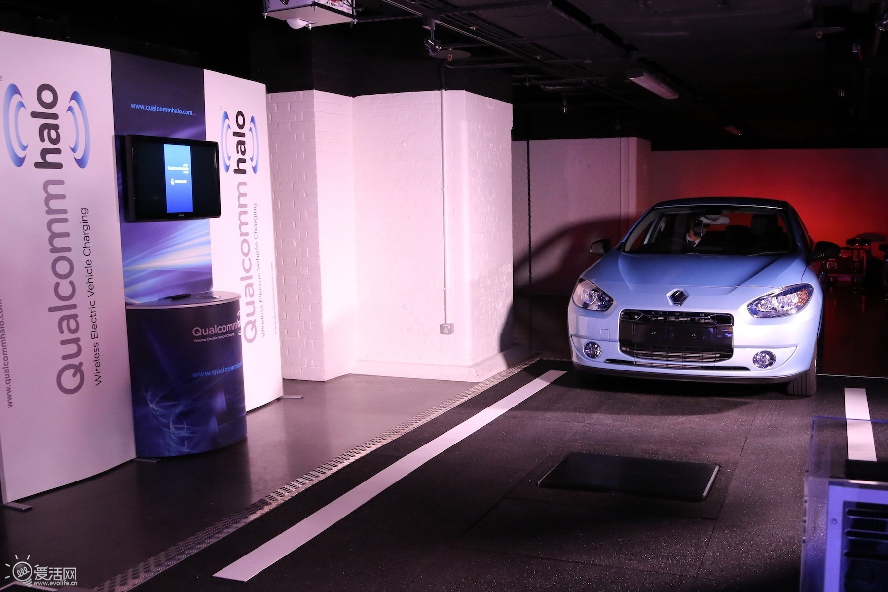 电动汽车无线充电势不可挡  众车企频刷存在感