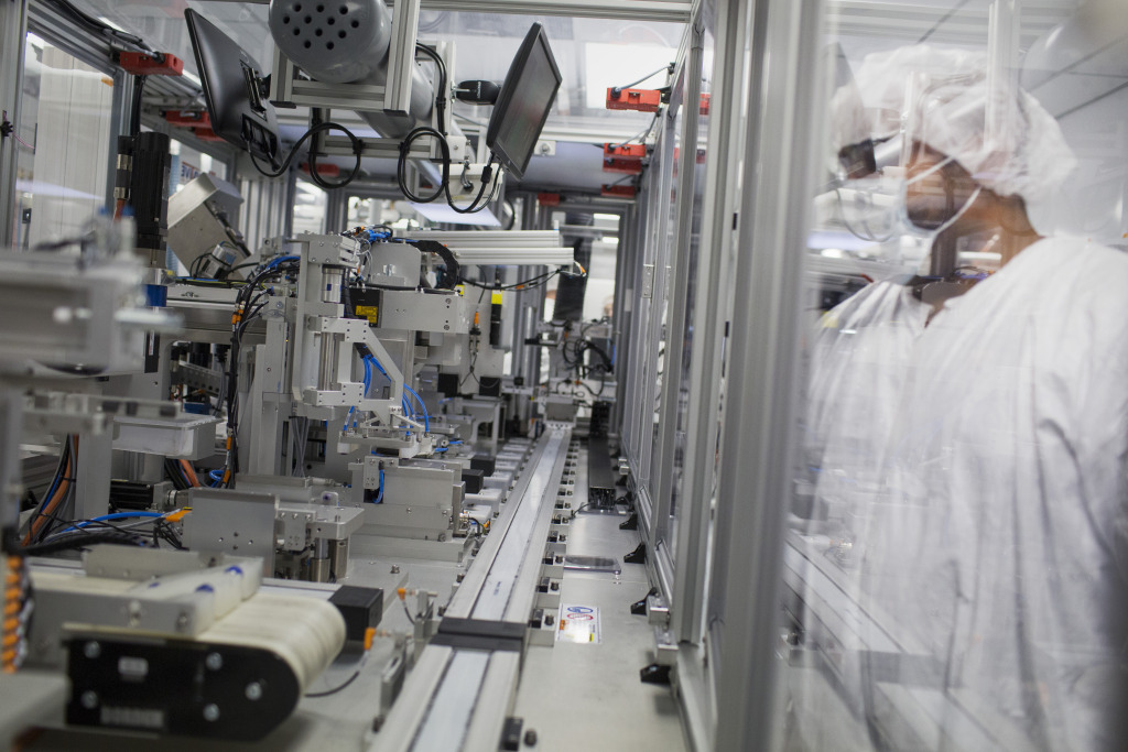 蒋业明：要做“超级电池”的，不仅仅是特斯拉