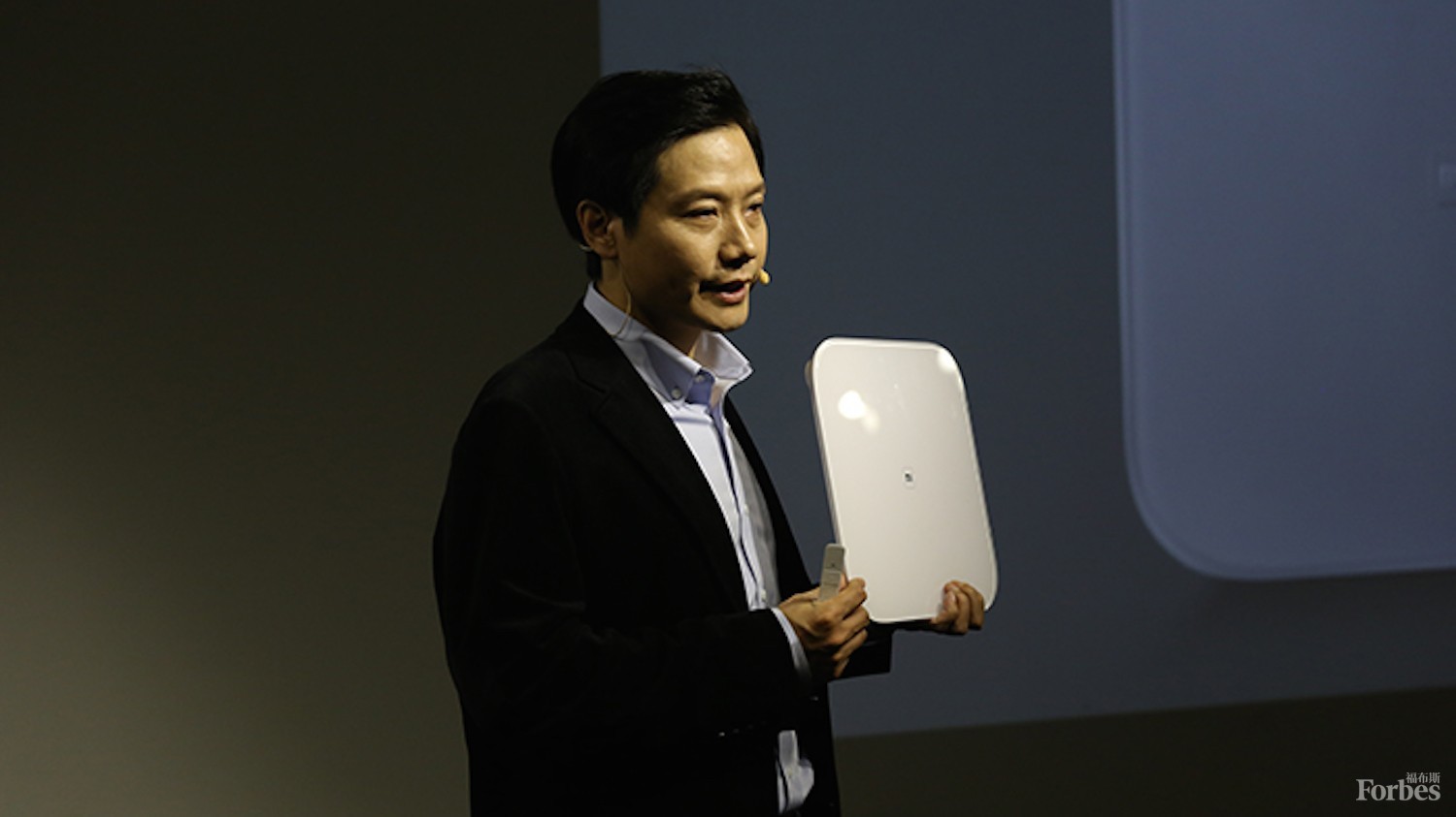 2015年小米公司能否实现1亿部手机的销售目标？