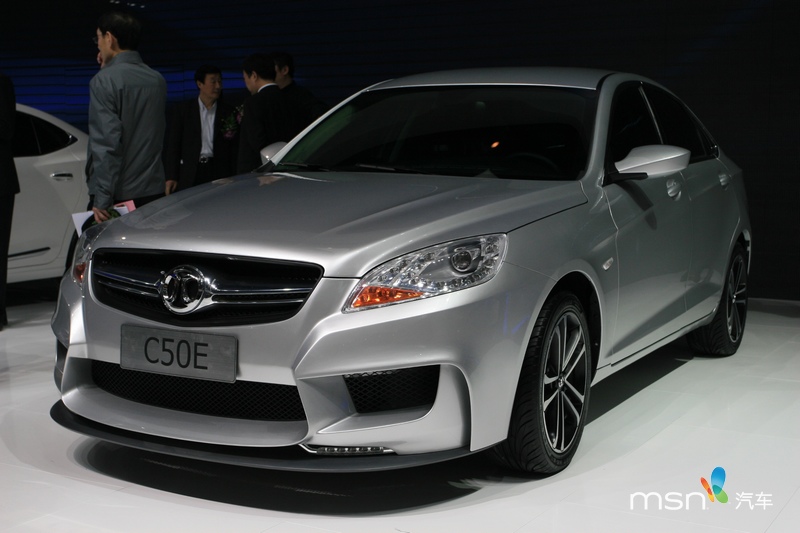 年底投200辆 北京首批电动出租车换电站9月底亮相