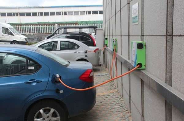 青岛新能源汽车突破2000辆 购车最高补11.4万