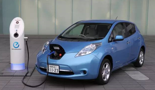 零排放新能源汽车之争：氢燃料电池车pk快充电动车