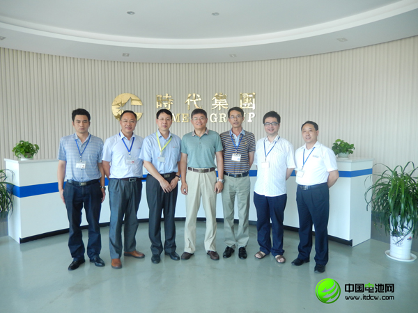 王子冬考察时代高科 电池水份处理技术受赞