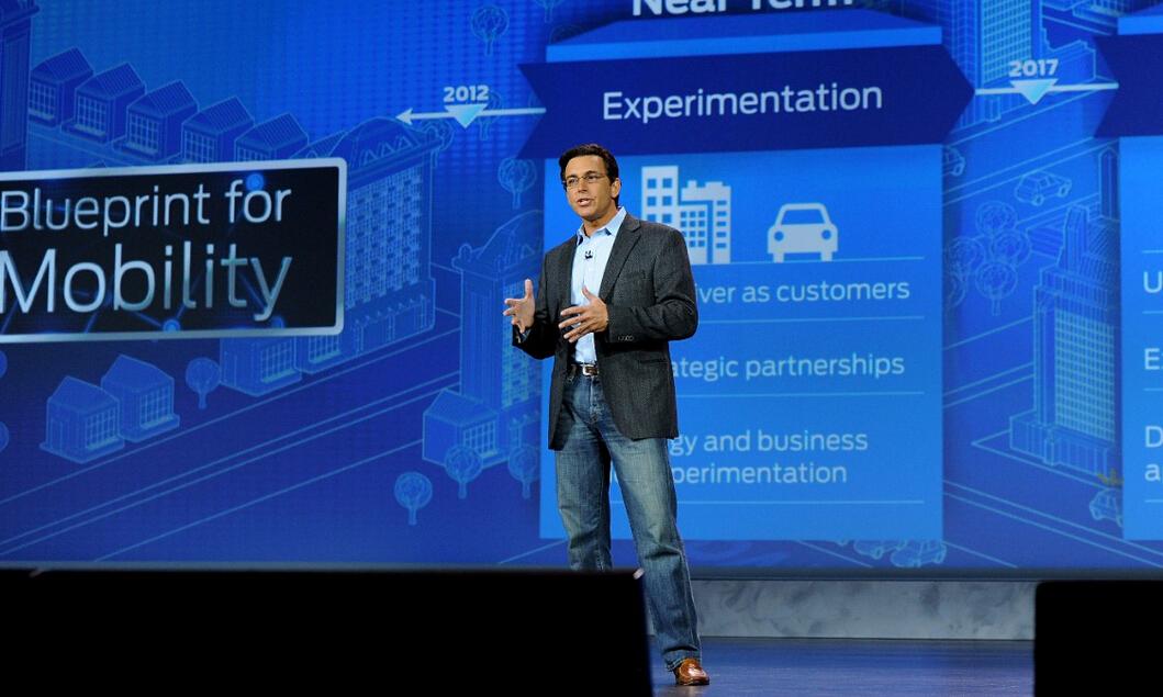 福特汽车在移动大潮中进入拼车和电动自动车市场