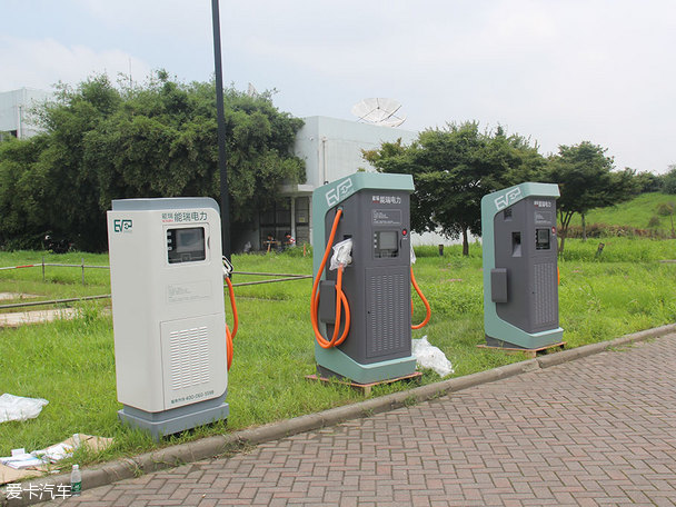 广州将大规模安装充电桩 推广万台新能源汽车