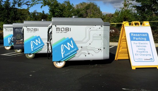 Freewire推移动电池解决电动汽车充电难题