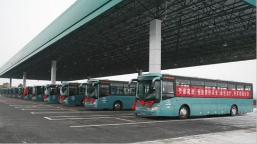 纯电动客车上半年产量超1.3万 宇通中通海格夺前三