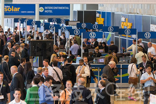 特斯拉引领潮流：“光伏+蓄电池”革命的前夜