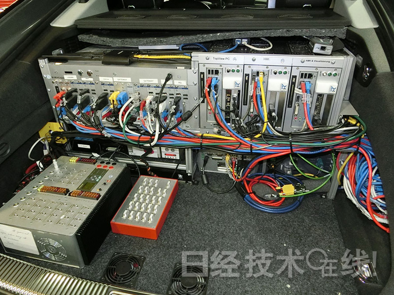 奥迪公开高速道路用自动驾驶车“Jack”内部