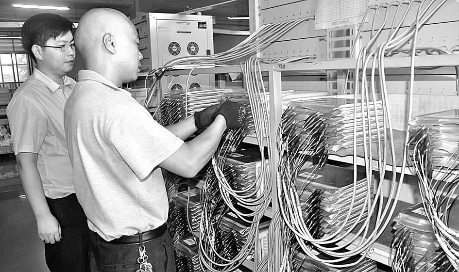 玉溪市锂电池工程技术中心通过市级专家认定组认定