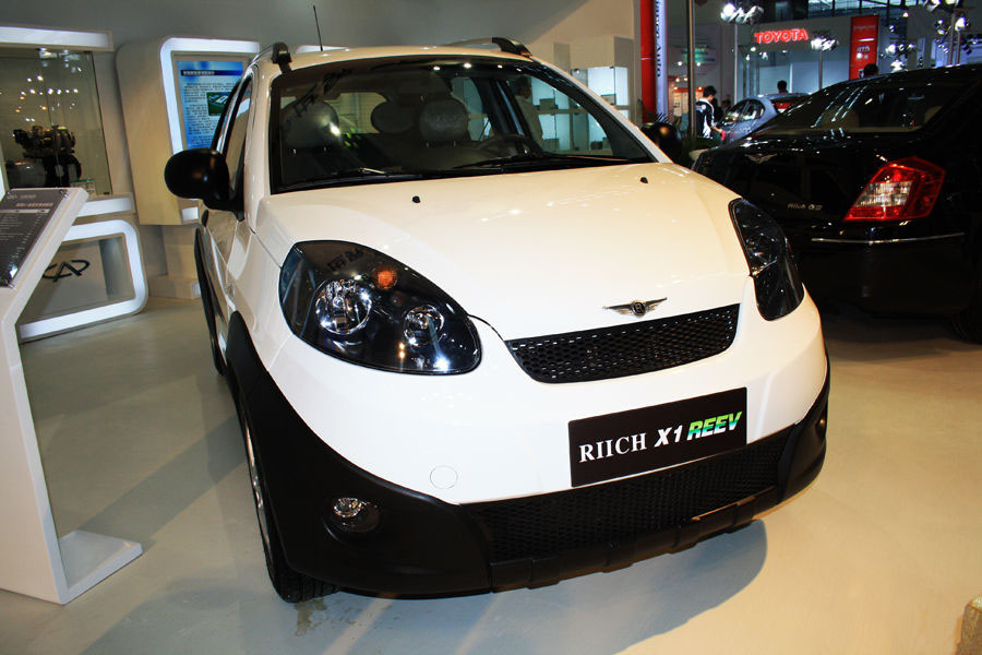 纯电动汽车远水难解近渴 混动车补贴该提高？