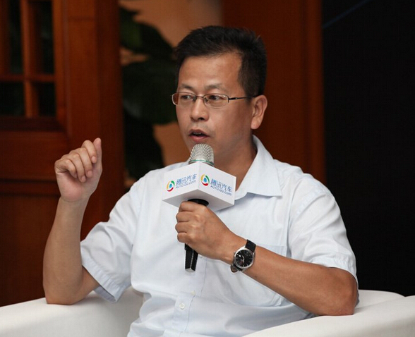 崔东树：新能源车补贴力度过大 三元锂电池表现佳