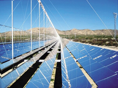 工信部：上半年光伏业同比增长30% 总产值超2000亿元