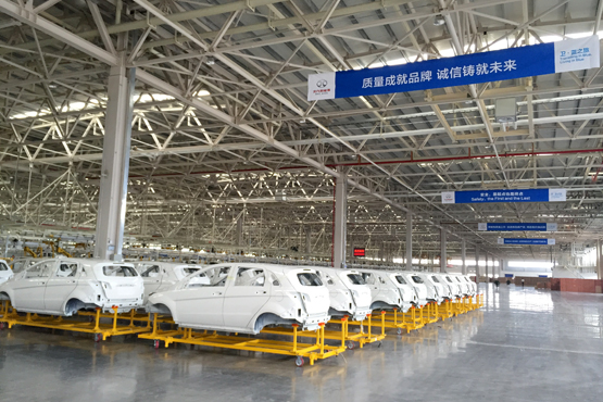 战略新兴产业存惊喜 新能源新材料业绩增速高