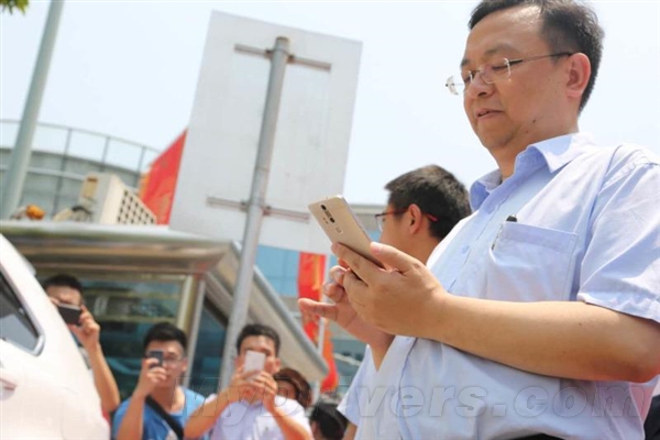 中兴比亚迪共谋智能互联 跨界合作开启无限可能