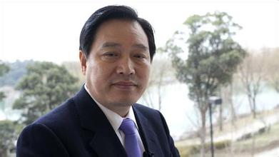 重组超日太阳 朱共山的全产业链光伏帝国能走多远？