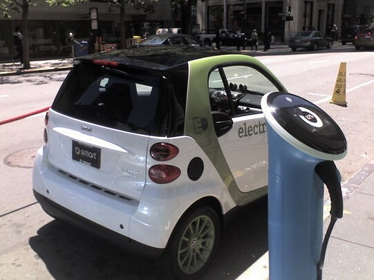 欧盟投入760万美元开发电动汽车锂硫电池插件