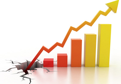 2780家上市公司上半年净利增一成 新能源车企业绩高涨