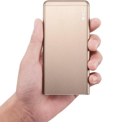 长假临近 机场将严查违规携带锂电池登机