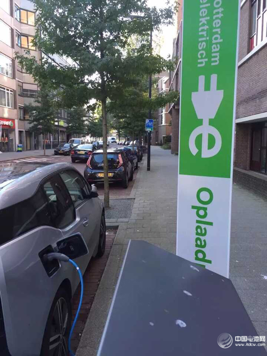 荷兰发展新能源车领跑欧洲  2040年全部可持续能源来驱动
