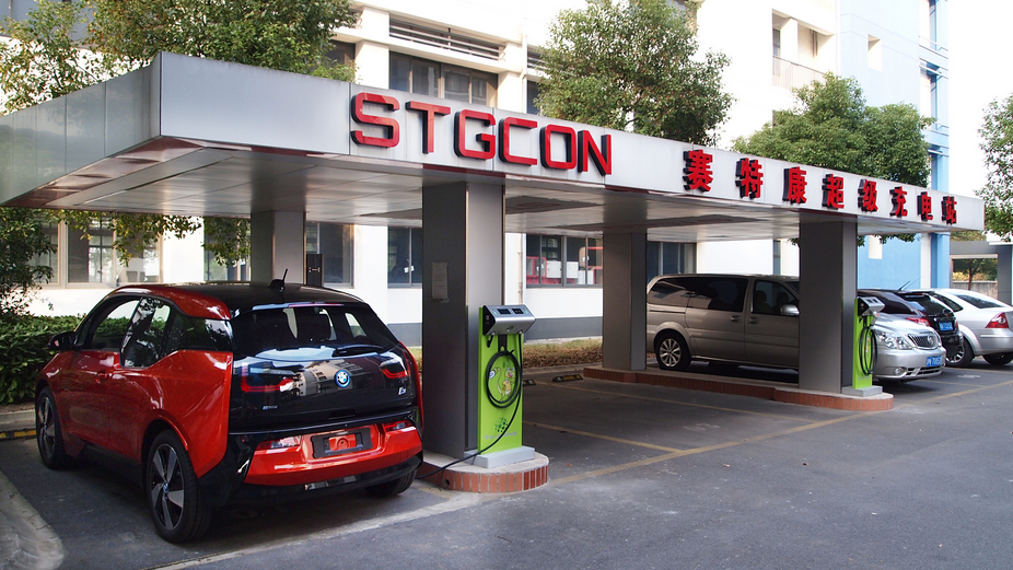 上海电动汽车租赁有望年底覆盖市区 起步价15元