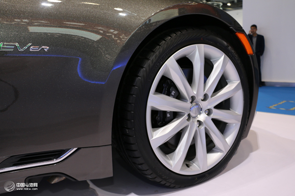 万向集团携菲斯克和A123亮相北京新能源车成果展